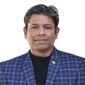Portrait of Dr Manoj Thakur